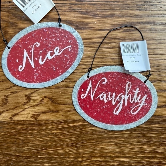 NWT Lot of 20 Naughty and Nice Christmas Ornaments - Picture 3 of 4
